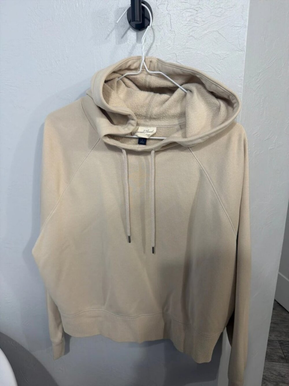 Beige Cropped Hoodie Women’s L